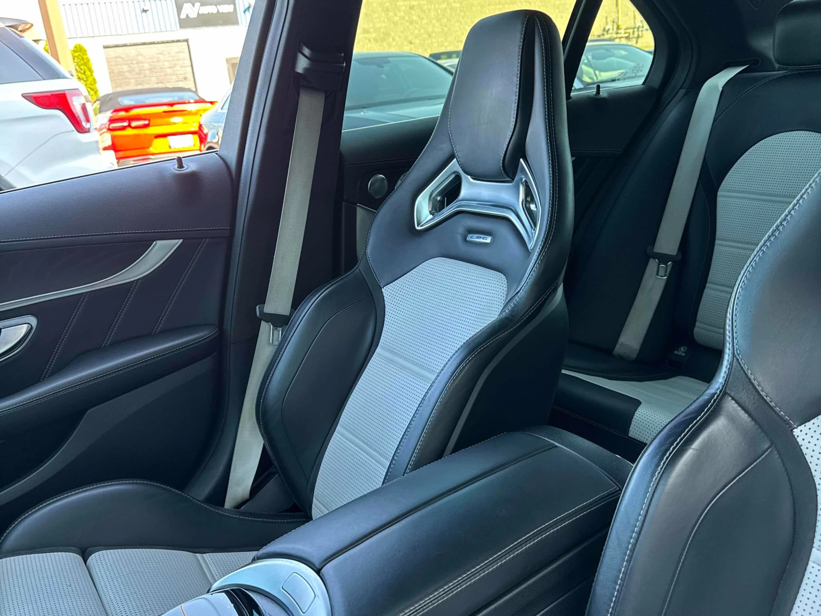 Mercedes-Benz C 63 AMG S * * CARFAX * * ���� ������ * *  | Mobile.bg � ����������� 11