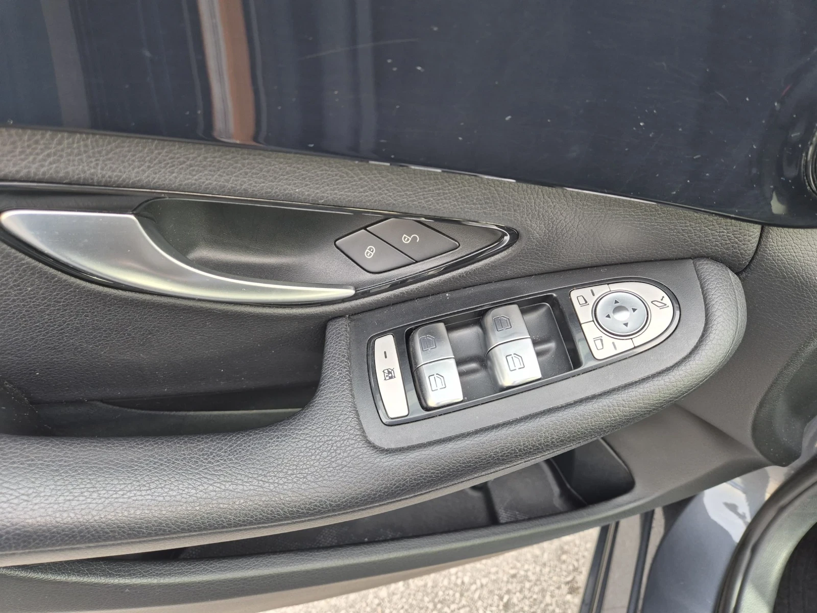 Mercedes-Benz C 180 Auto Sport Plus - изображение 6