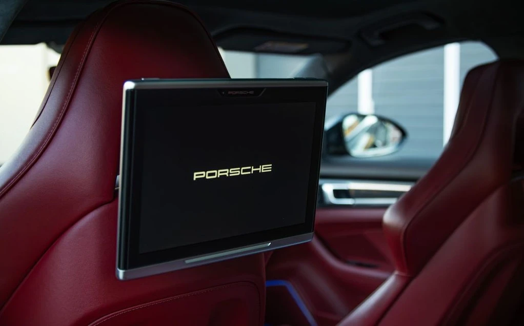 Porsche Panamera Turbo Sport Chrono - изображение 8
