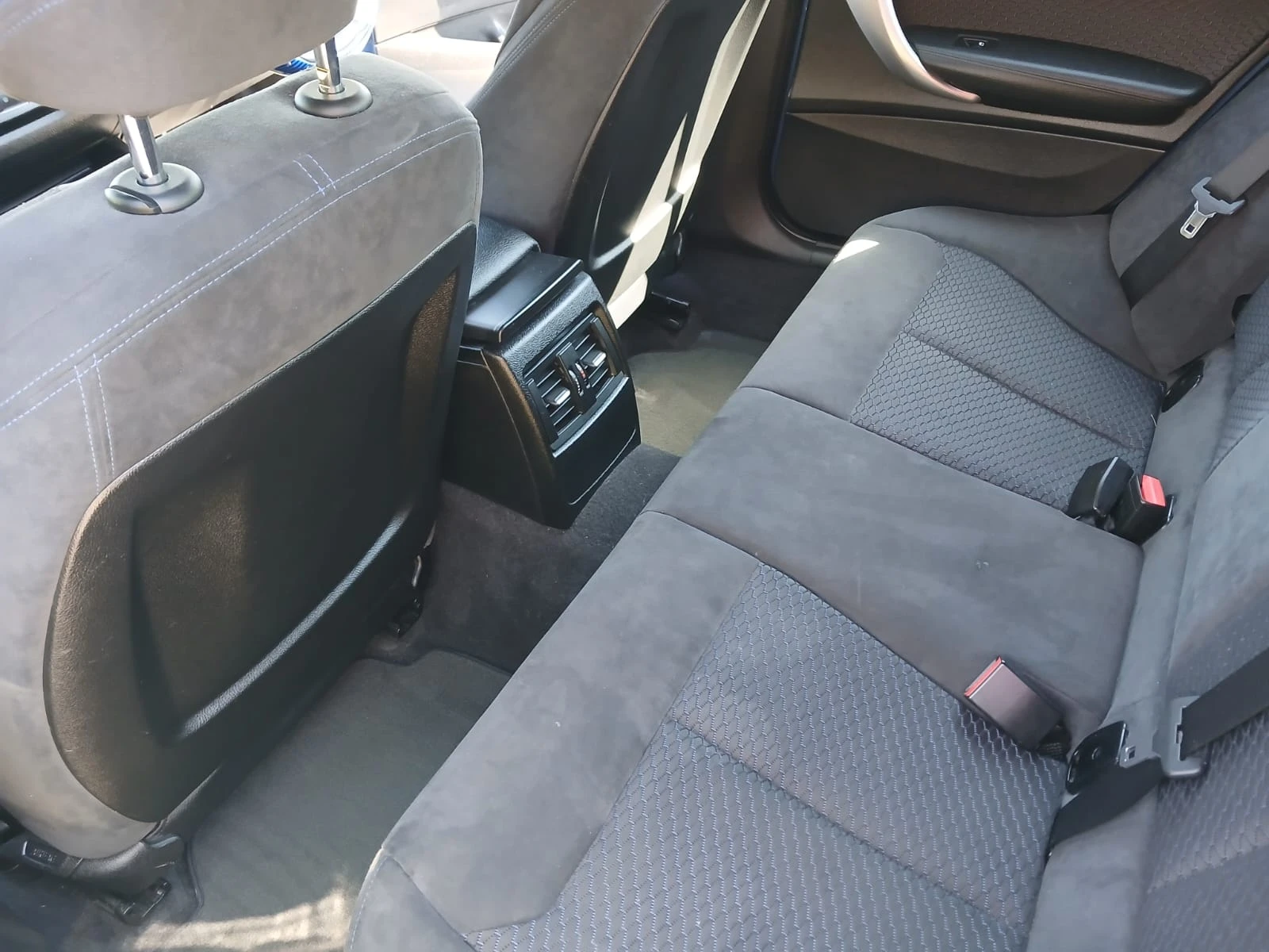 BMW 118 M 1.6 turbo, снимка 8 - Автомобили и джипове - 54096711