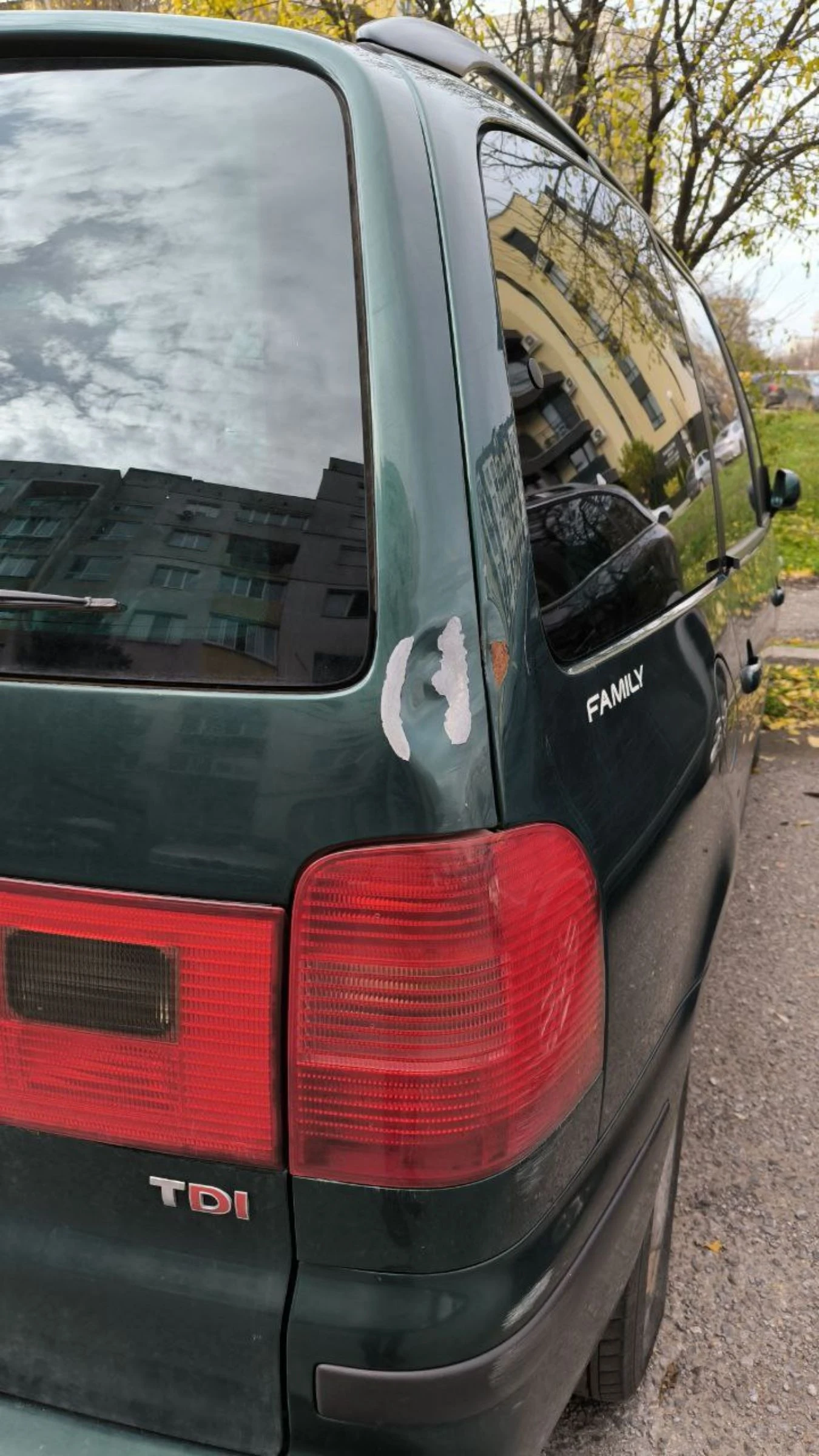 VW Sharan 1.9 TDI, снимка 8 - Автомобили и джипове - 54240843