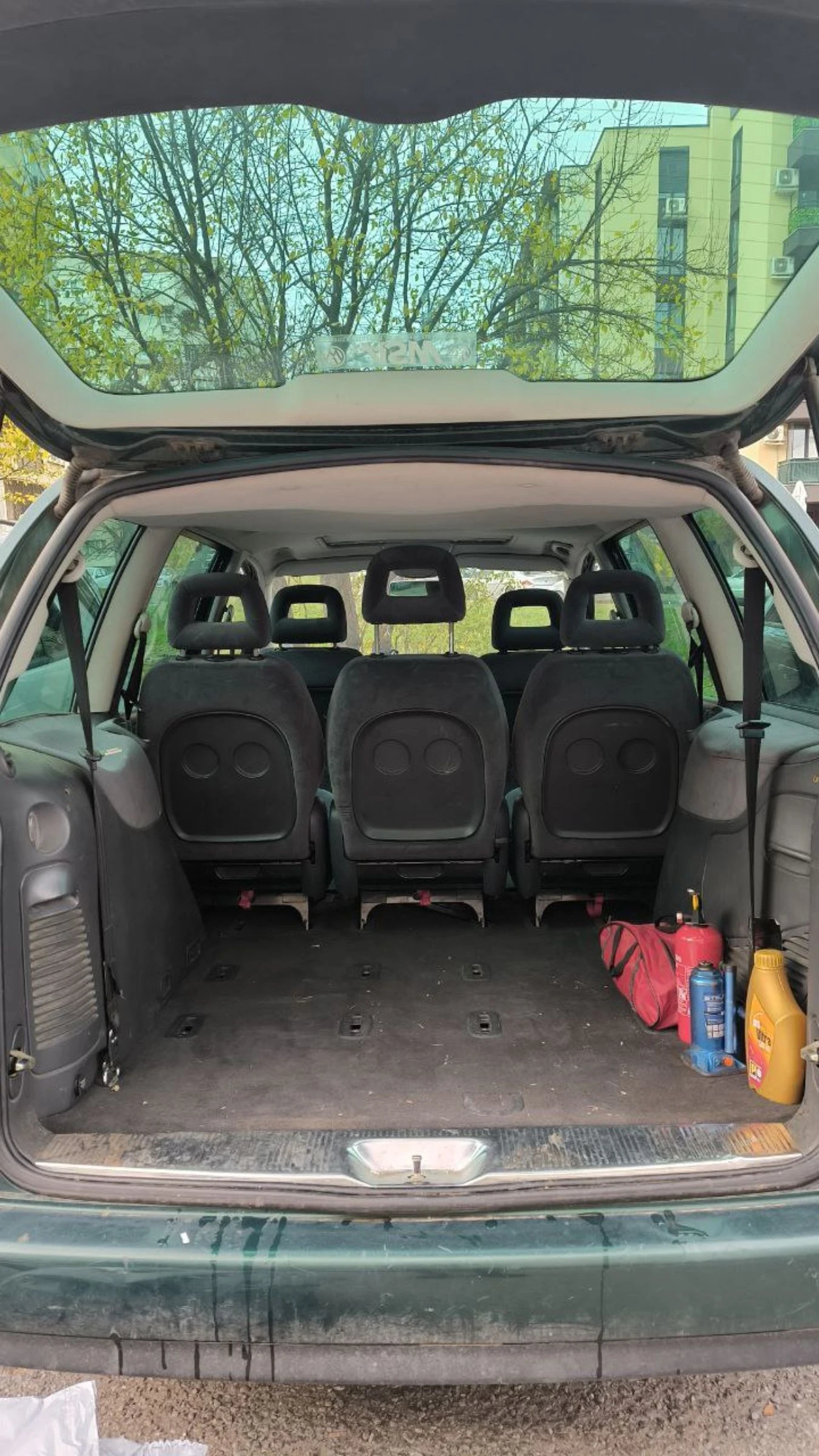 VW Sharan 1.9 TDI, снимка 5 - Автомобили и джипове - 54240843