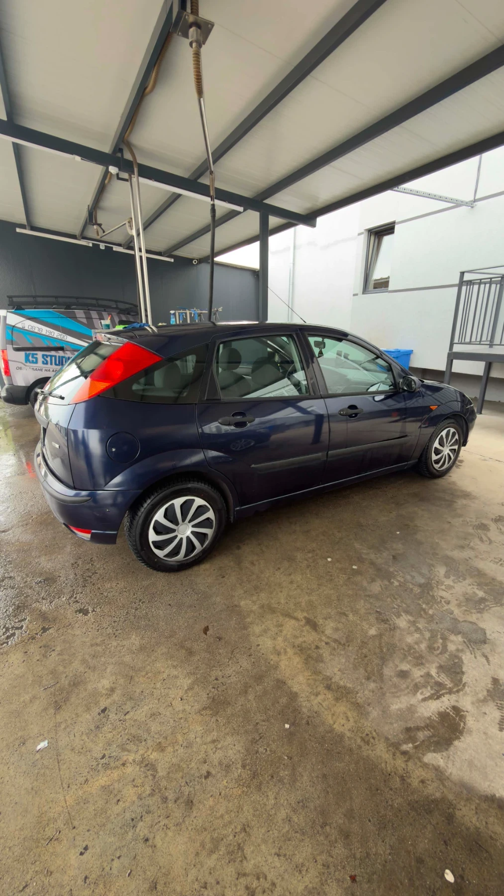 Ford Focus 1.8, снимка 3 - Автомобили и джипове - 54482393