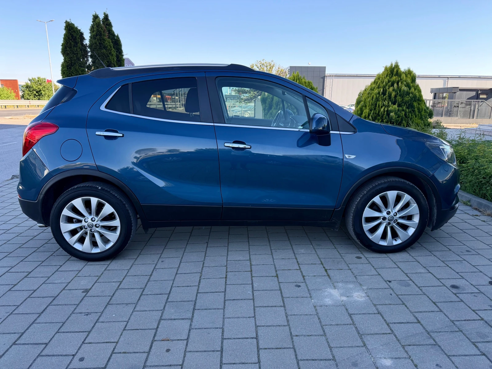 Opel Mokka X 1.4T-COSMO-КАМЕРА-НАВИГАЦИЯ-KEYLESS-GO-АВТОПИЛОТ-, снимка 4 - Автомобили и джипове - 54562133