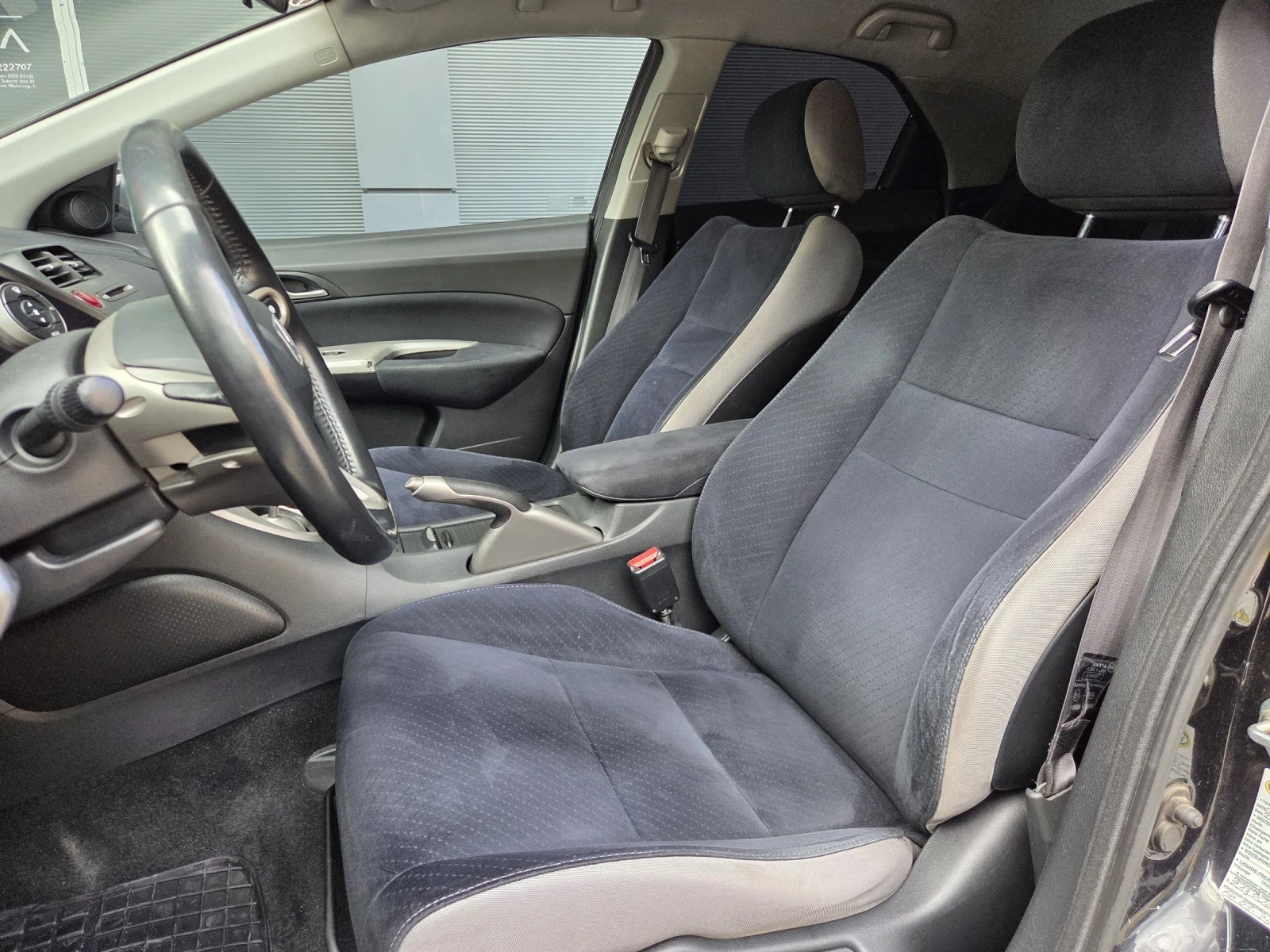 Honda Civic 1.4 бензин/газ 6 скорости, снимка 8 - Автомобили и джипове - 54624832