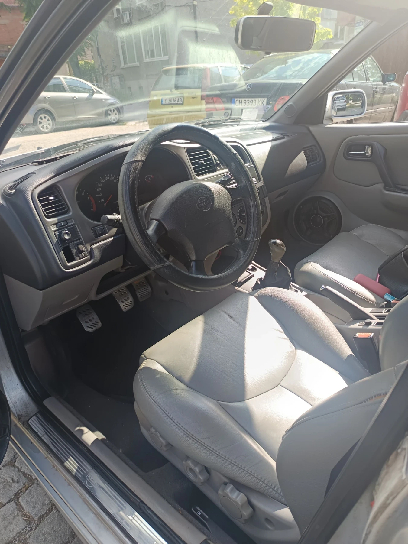 Nissan Primera, снимка 5 - Автомобили и джипове - 54810614