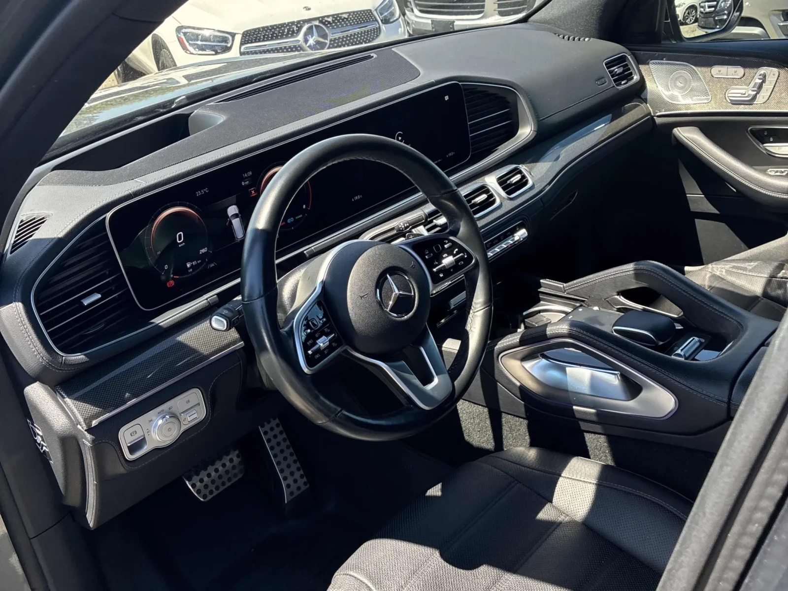 Mercedes-Benz GLS 450 TV * 2 КЛЮЧА * ПАНОРАМА * CARFAX, снимка 6 - Автомобили и джипове - 54904662