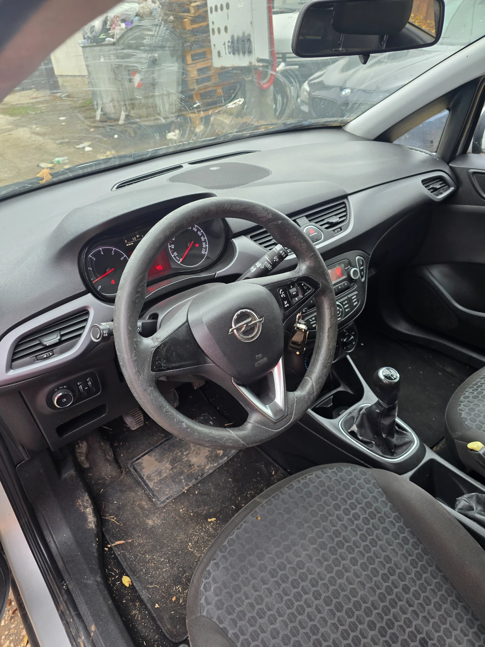 Opel Corsa E, снимка 6 - Автомобили и джипове - 55184944