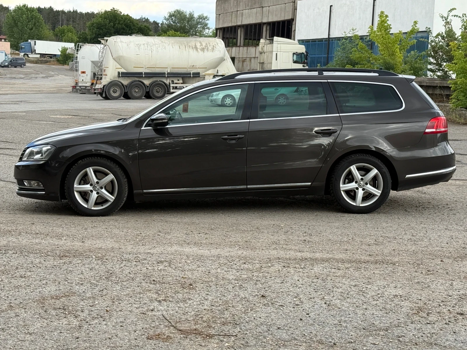 VW Passat 2.0 TDI 177ks HIGHLINE , снимка 8 - Автомобили и джипове - 55283598