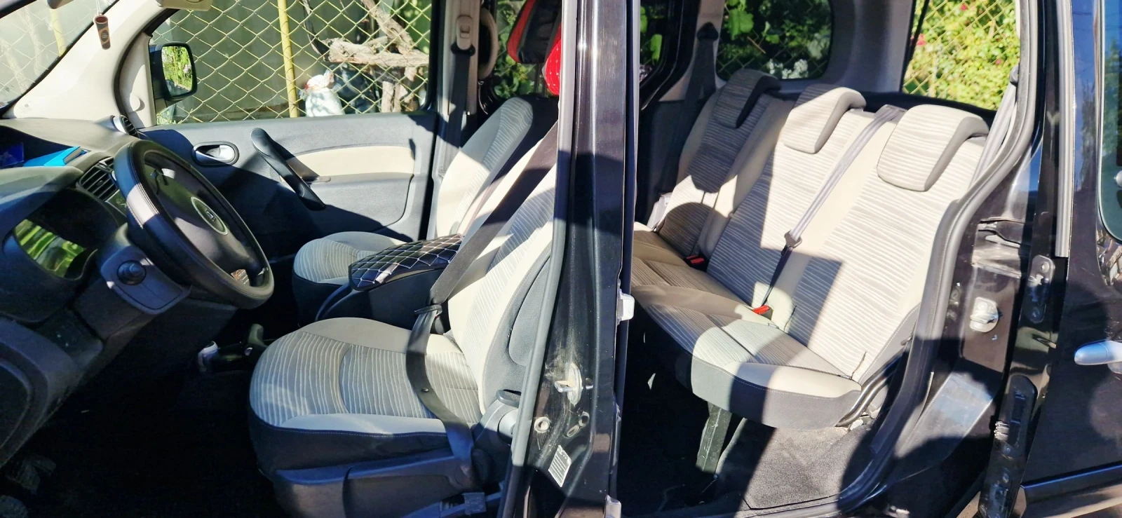 Renault Kangoo II, снимка 7 - Автомобили и джипове - 55284629