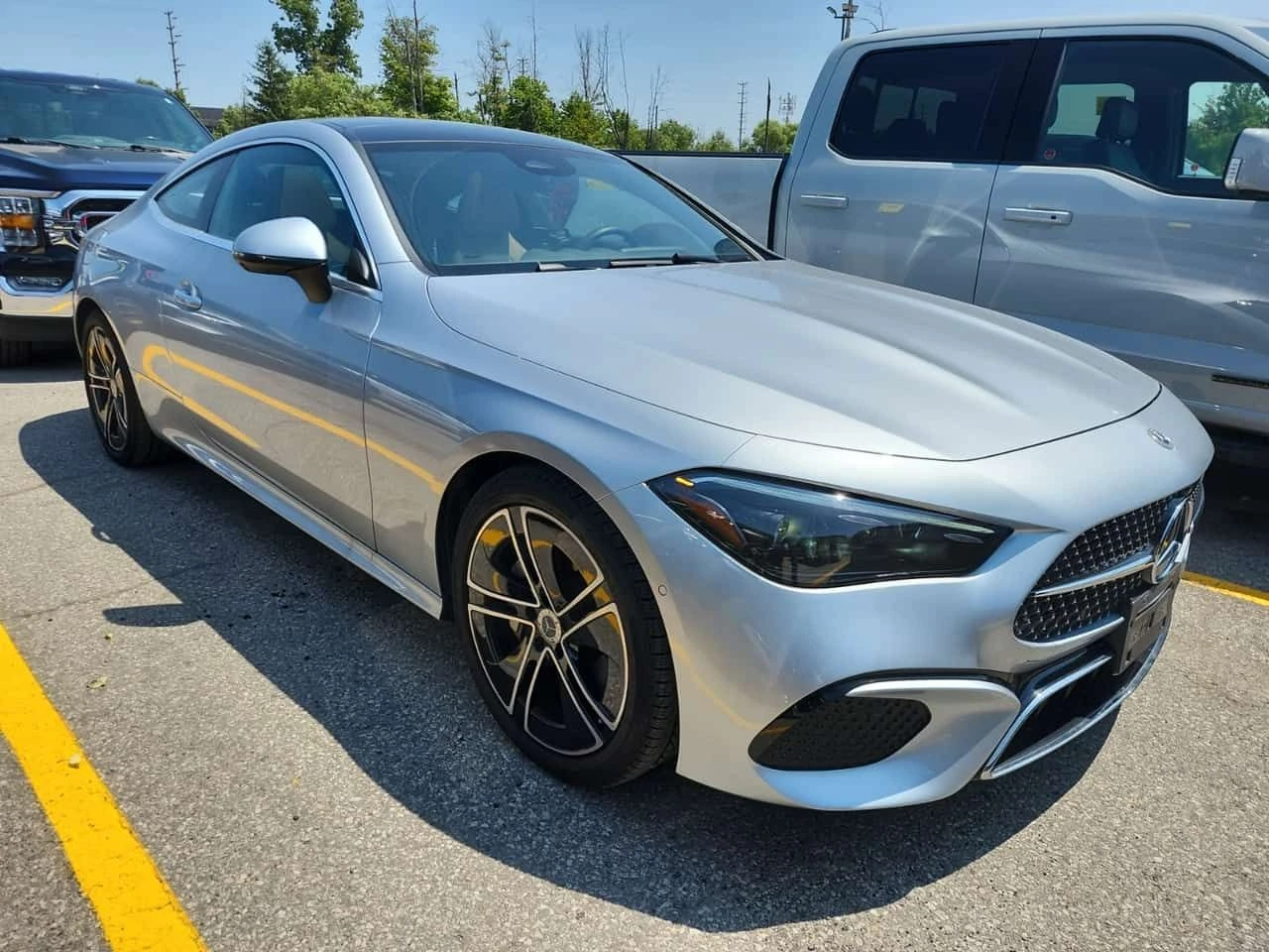 Mercedes-Benz CLE 300 * CARFAX * БЕЗ ПЪРВОНАЧАЛНА ВНОСКА, снимка 2 - Автомобили и джипове - 55475350