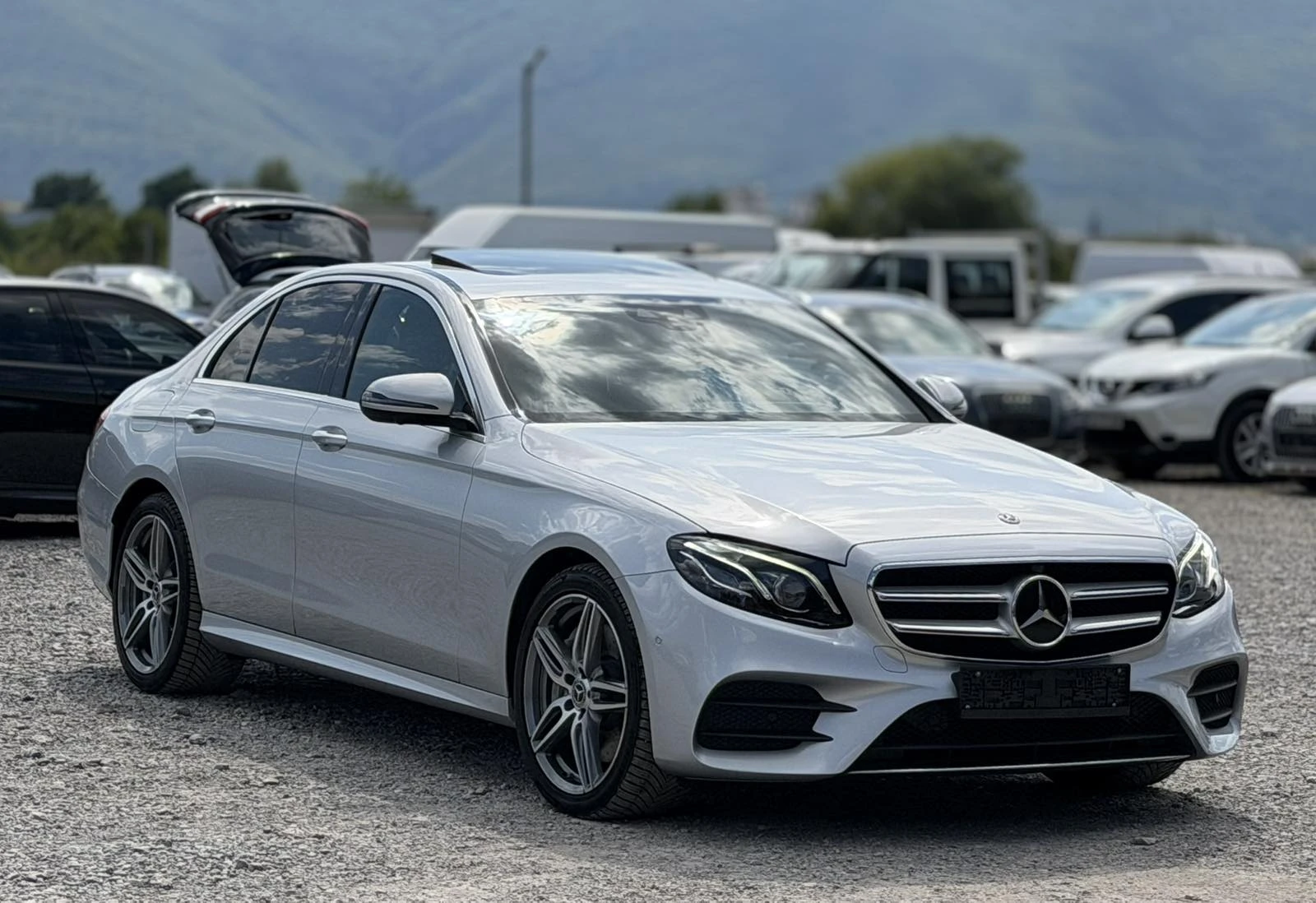 Mercedes-Benz E 450 AMG, 4matic, 3.0 V6 Bi-turbo, снимка 3 - Автомобили и джипове - 55621801
