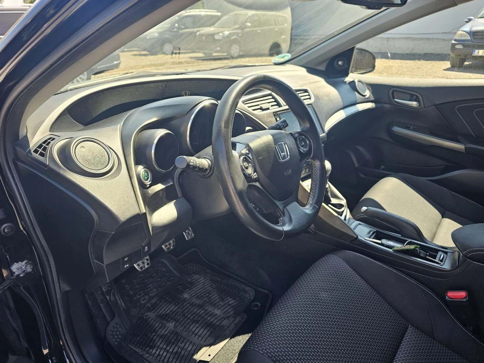 Honda Civic 1.6 D-TEC, снимка 16 - Автомобили и джипове - 55715766