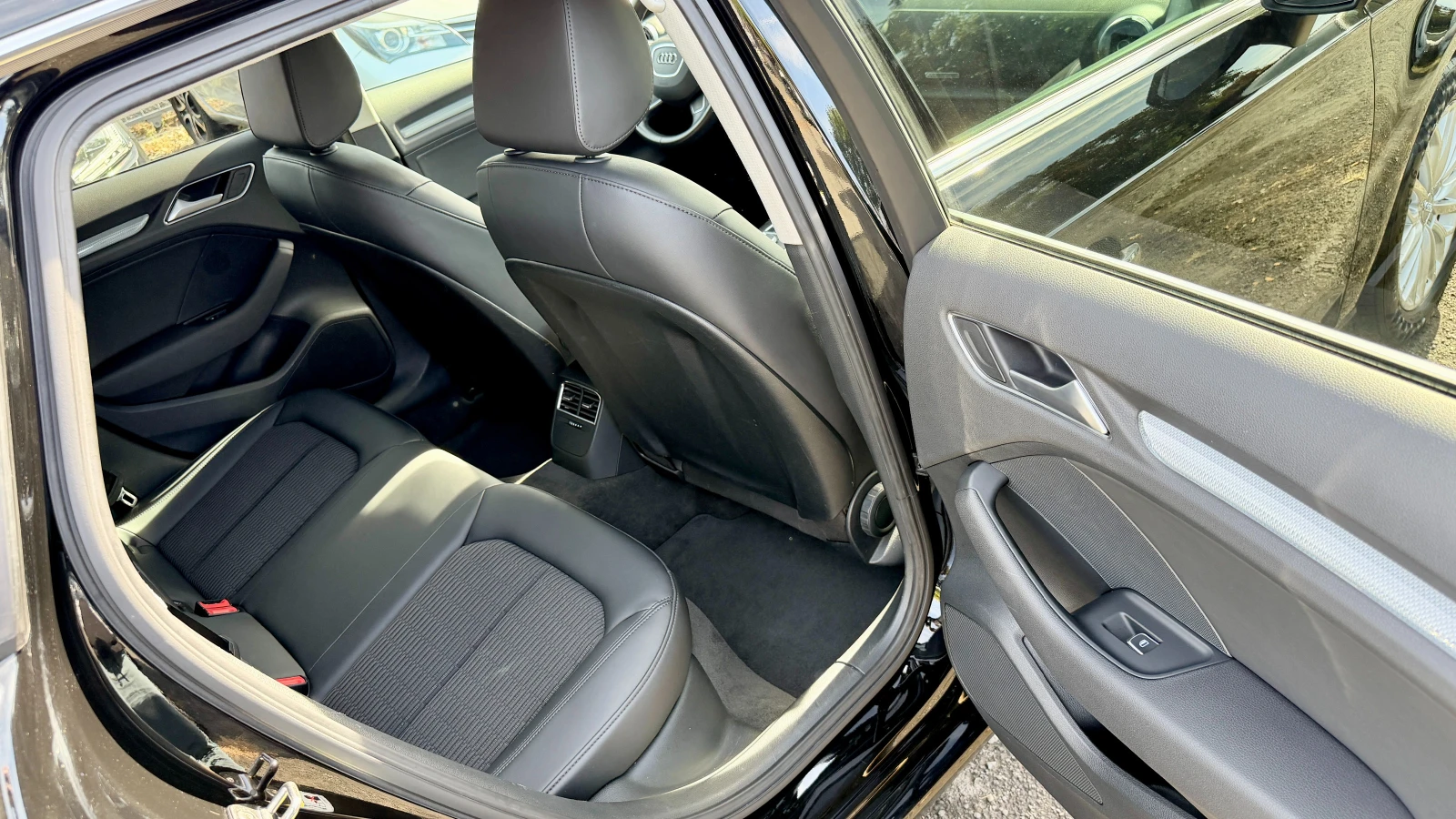 Audi A3 2.0TDI Quattro DSG ���� ���������! PDC, �������� | Mobile.bg � ����������� 13