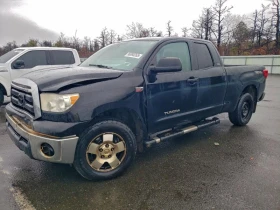 Toyota Tundra 5.7L 8 4x4 w/Rear Wheel Drv