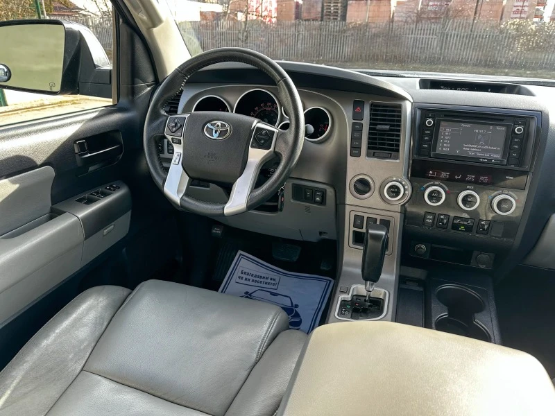 Toyota Sequoia 4WD 5.7L SR5, снимка 12 - Автомобили и джипове - 44452244