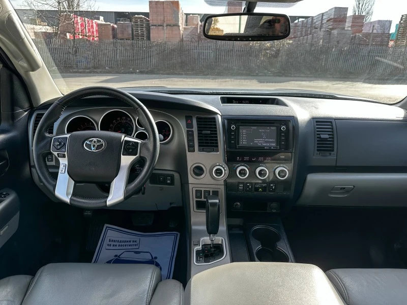 Toyota Sequoia 4WD 5.7L SR5, снимка 10 - Автомобили и джипове - 44452244