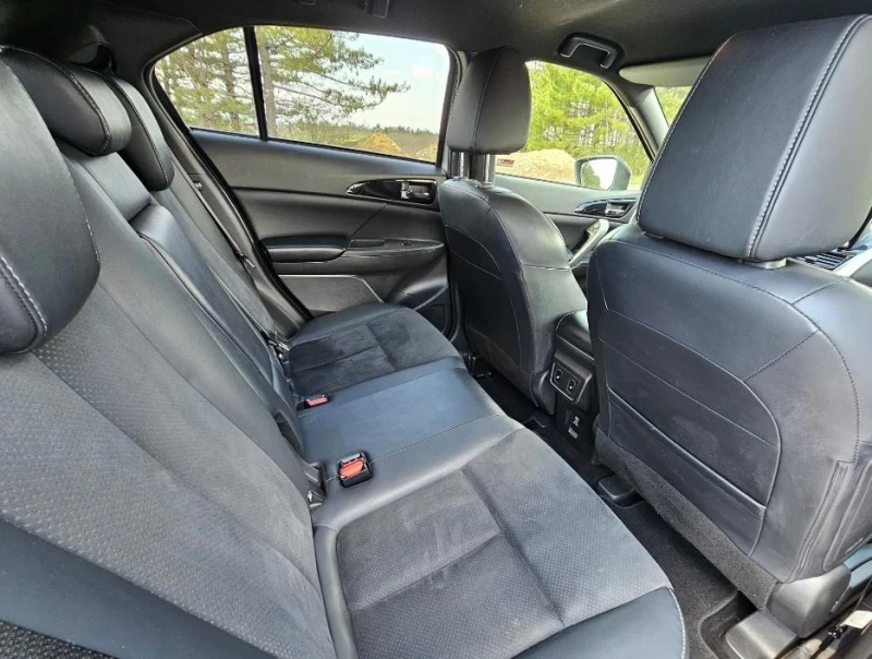 Mitsubishi Eclipse Cross PHEV КАТО НОВА!!!, снимка 12 - Автомобили и джипове - 50338947