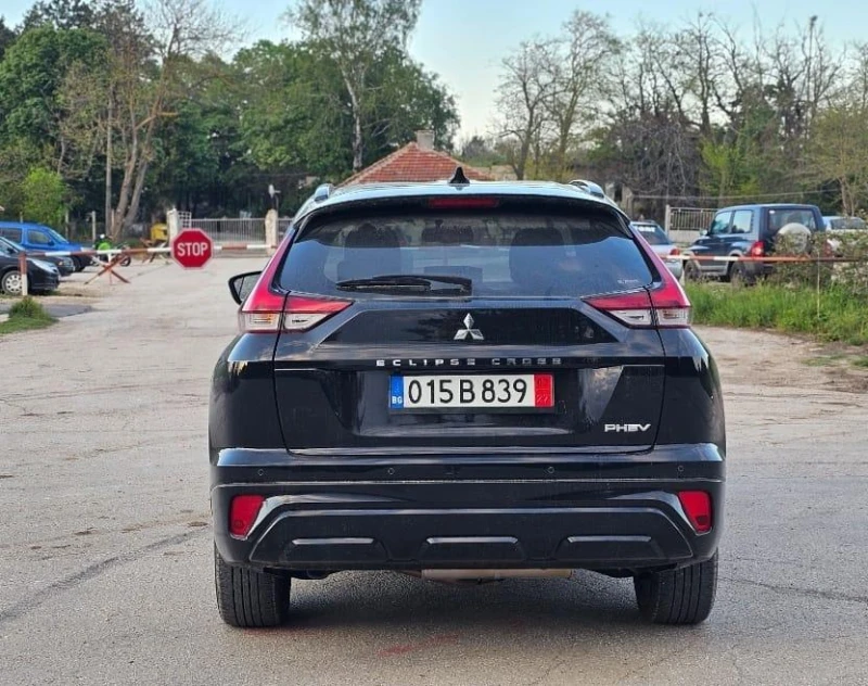 Mitsubishi Eclipse Cross PHEV КАТО НОВА!!!, снимка 8 - Автомобили и джипове - 50338947