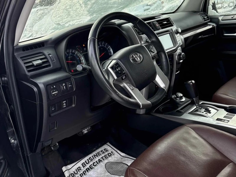 Toyota 4runner * SR5 * CARFAX * БЕЗ ПЪРВОНАЧАЛНА ВНОСКА, снимка 5 - Автомобили и джипове - 52959370