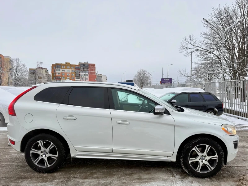 Volvo XC60 Crystal* R Design* D5* 4x4* Xenon* Automat* Navi* , снимка 5 - Автомобили и джипове - 53329068