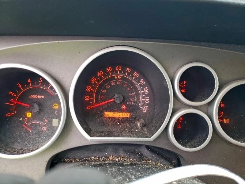 Toyota Tundra 5.7L 8 4x4 w/Rear Wheel Drv, снимка 11 - Автомобили и джипове - 52907530