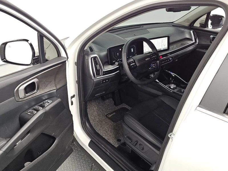 Kia Sorento 2.5 Automatic, снимка 9 - Автомобили и джипове - 55692452