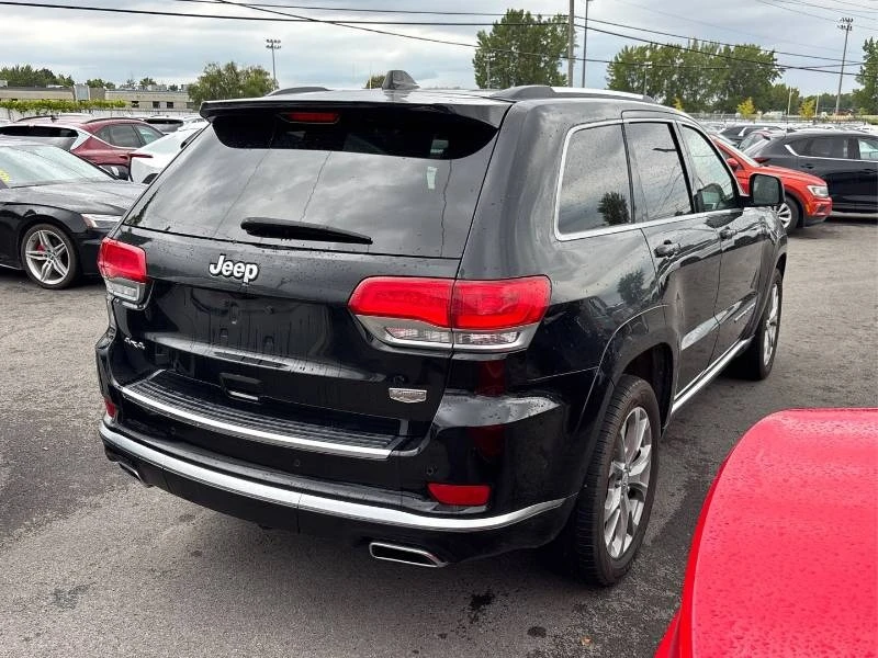 Jeep Grand cherokee * Summit * ДИСТРОНИК * H/K * PANO * CARFAX, снимка 4 - Автомобили и джипове - 55951235
