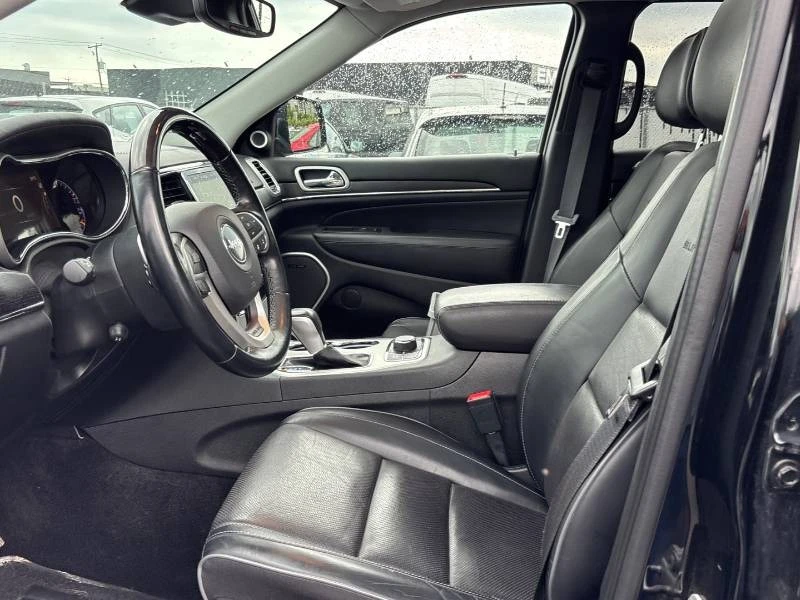 Jeep Grand cherokee * Summit * ДИСТРОНИК * H/K * PANO * CARFAX, снимка 8 - Автомобили и джипове - 55951235