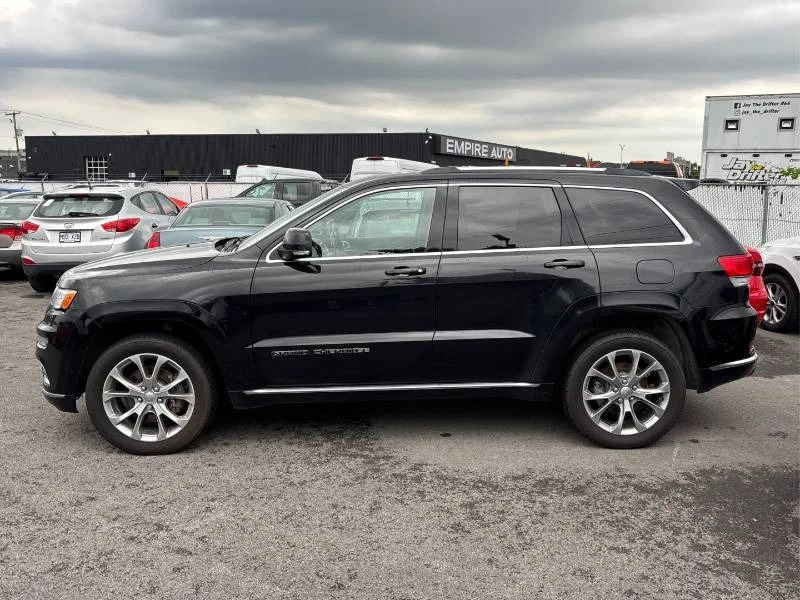 Jeep Grand cherokee * Summit * ДИСТРОНИК * H/K * PANO * CARFAX, снимка 7 - Автомобили и джипове - 55951235