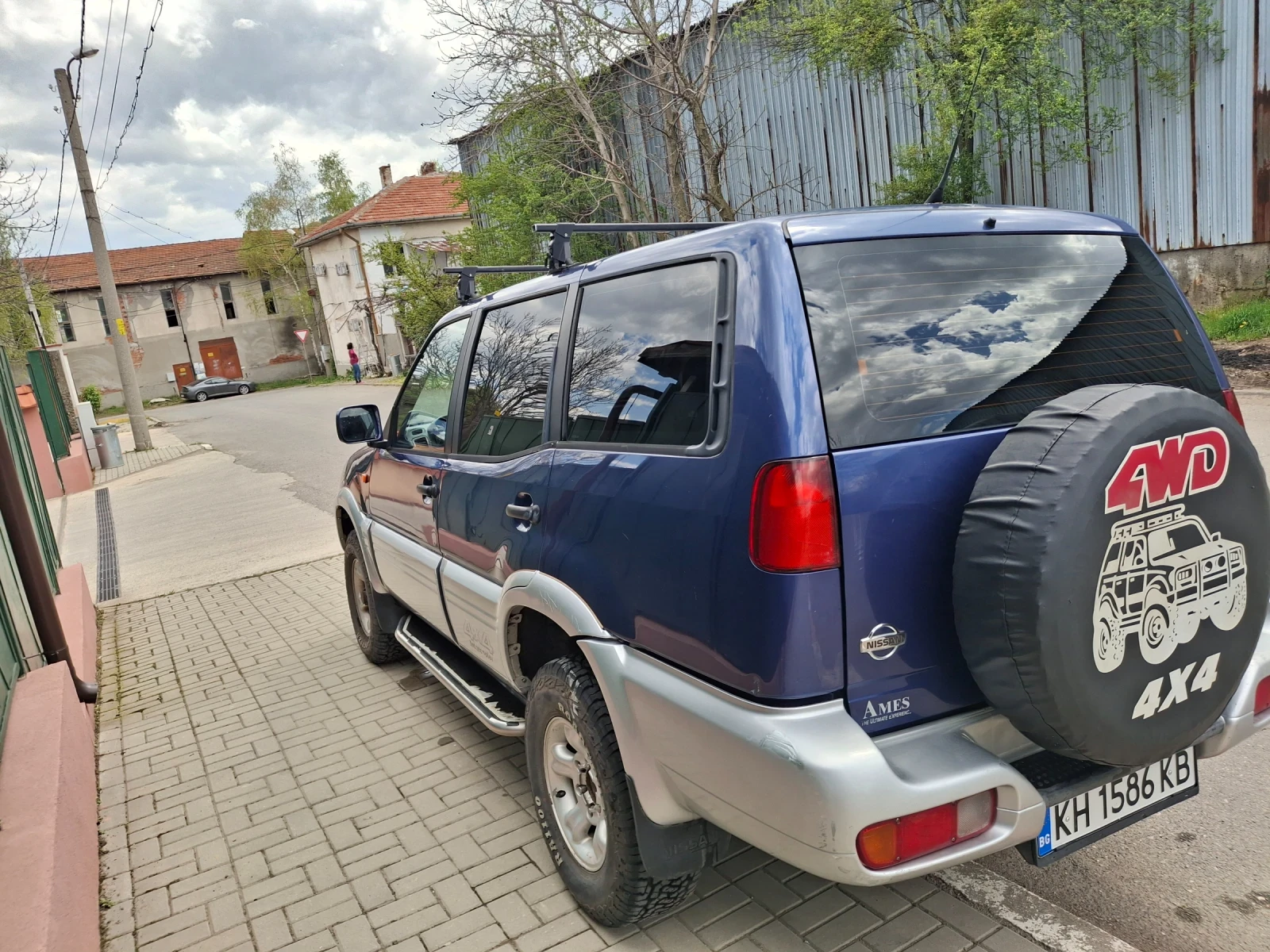 Nissan Terrano  - изображение 7