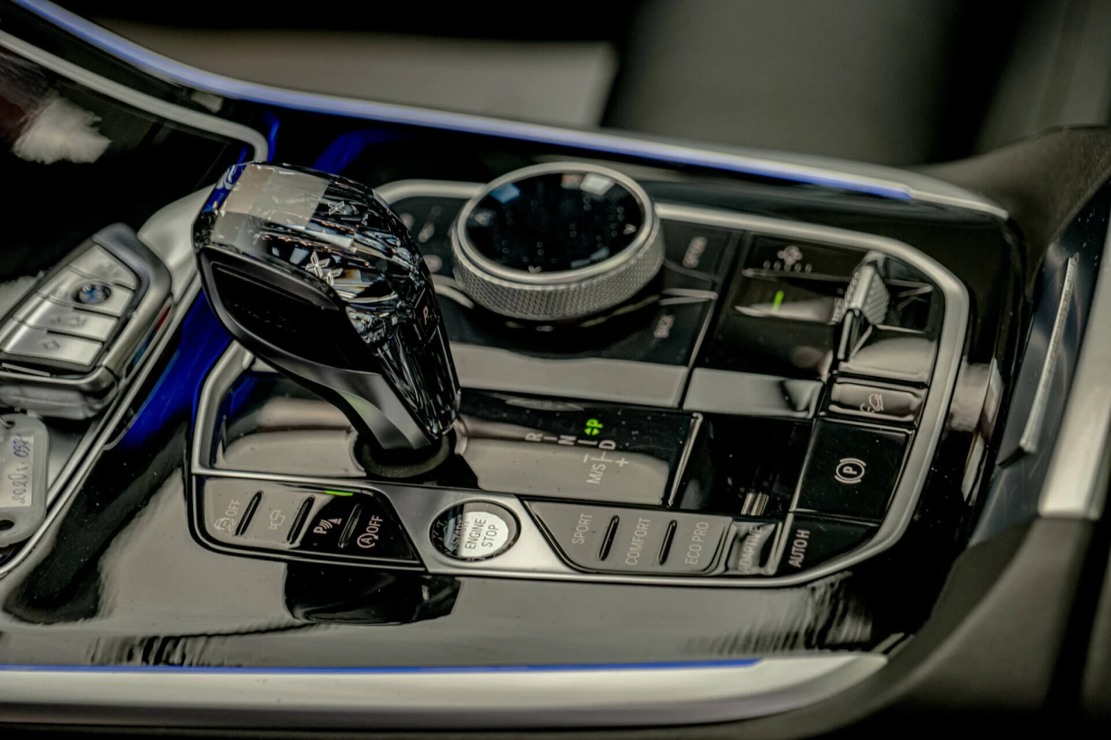 BMW X7 40i/Indiv/M-Technik/Bower&Wilkins Diamond/SKY Loun | Mobile.bg   12