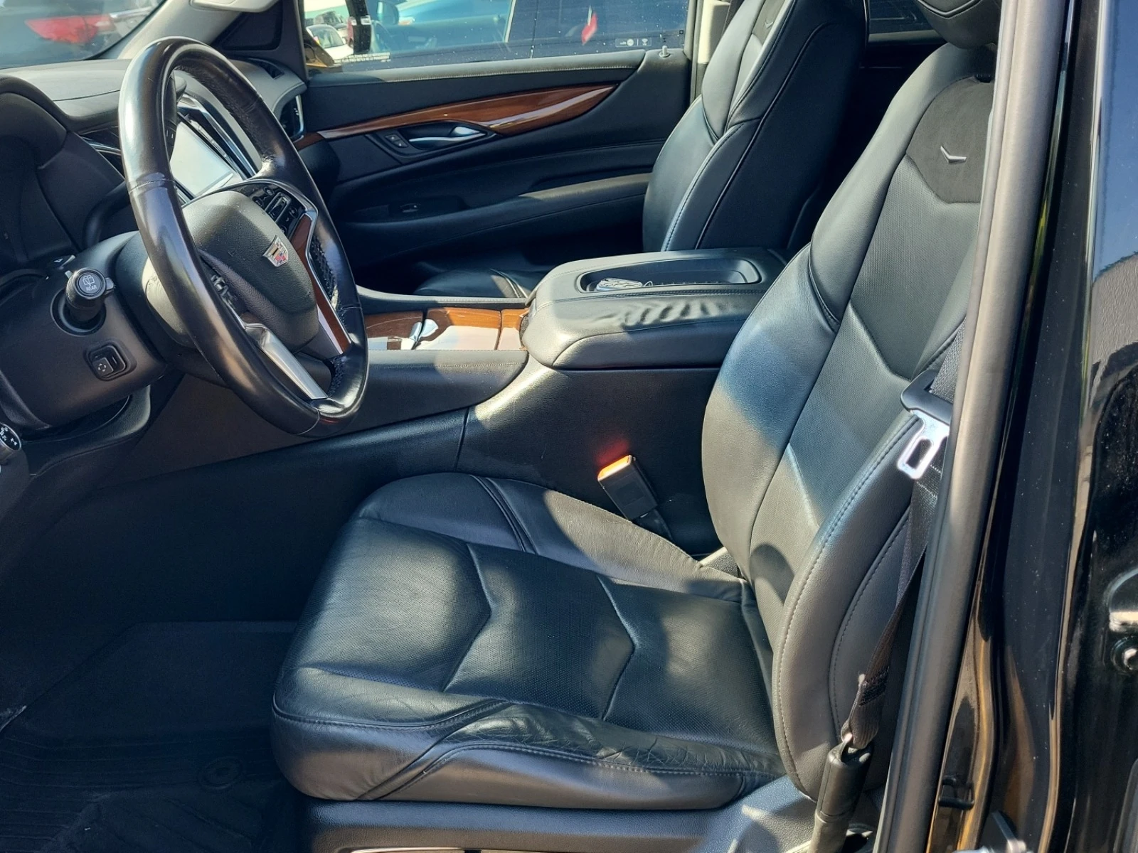 Cadillac Escalade PREMIUM LUXURY * * CARFAX * * АВТО КРЕДИТ * *  - изображение 5