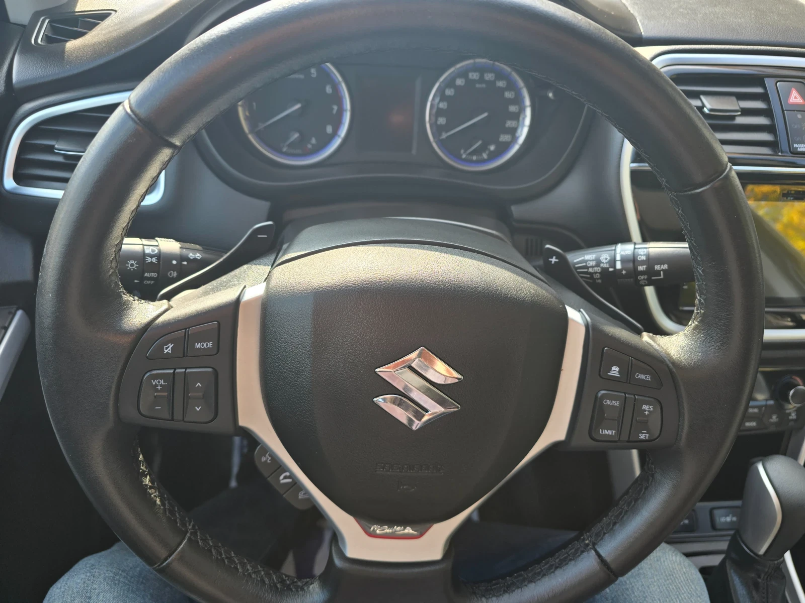 Suzuki SX4 S-Cross 29хил.км/КОЖА/DISTRONIC/NAVI/СЕРВ.КНИЖКА! - изображение 10