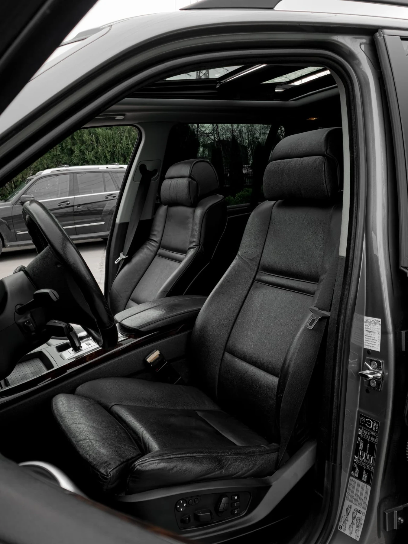 BMW X5 4.8i Gaz, снимка 7 - Автомобили и джипове - 54196831