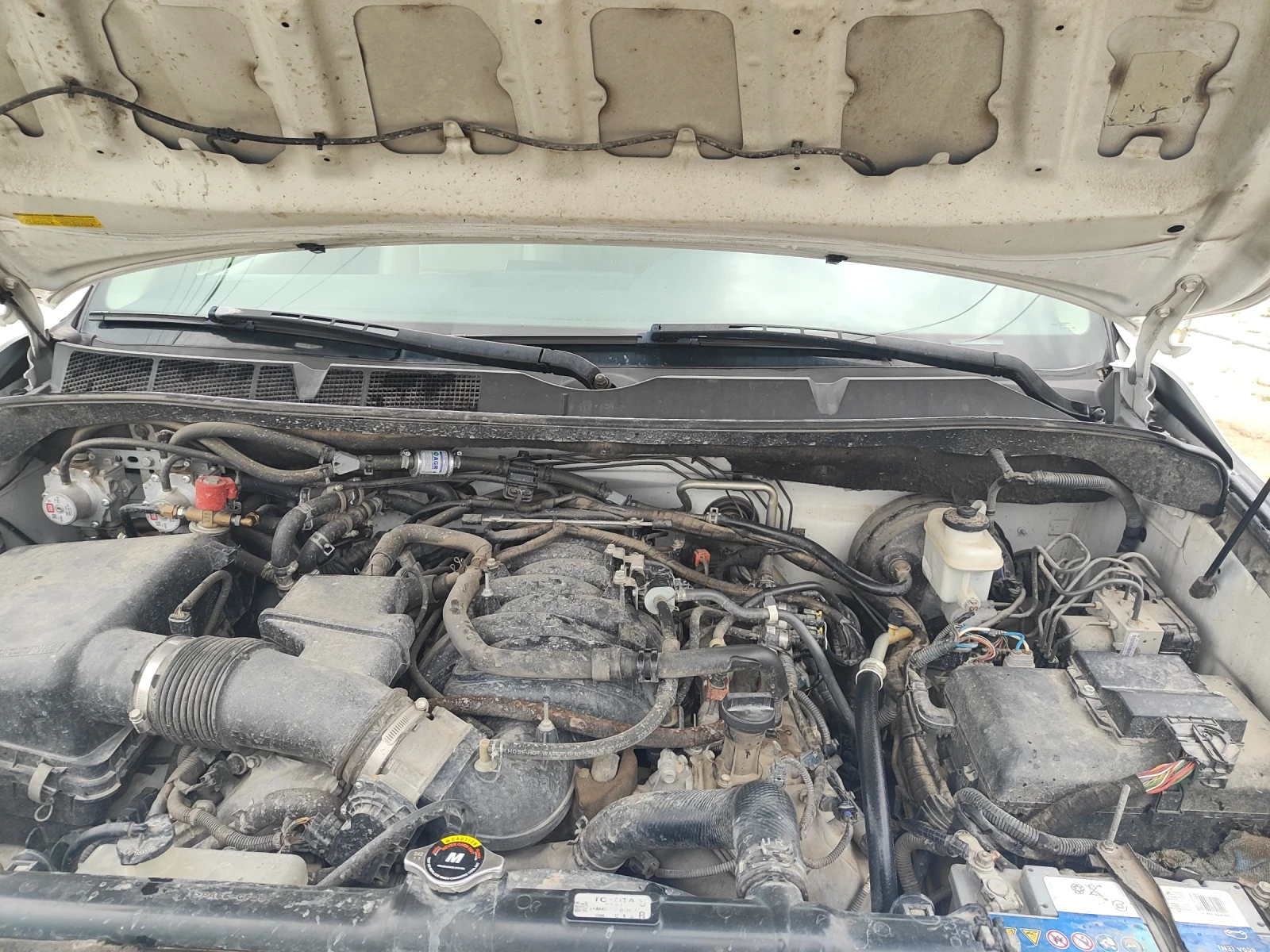 Toyota Sequoia 5.7 LIMITED GAS, снимка 15 - Автомобили и джипове - 54482226