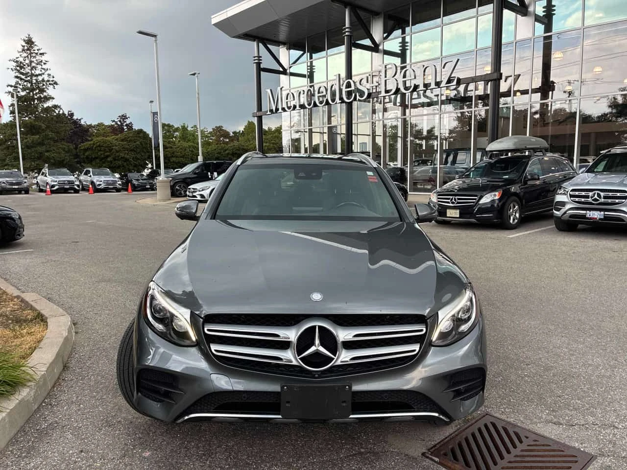 Mercedes-Benz GLC 300 * CARFAX * ОТ ПРЕДСТАВИТЕЛСТВО НА МЕРЦЕДЕС * , снимка 6 - Автомобили и джипове - 55588403