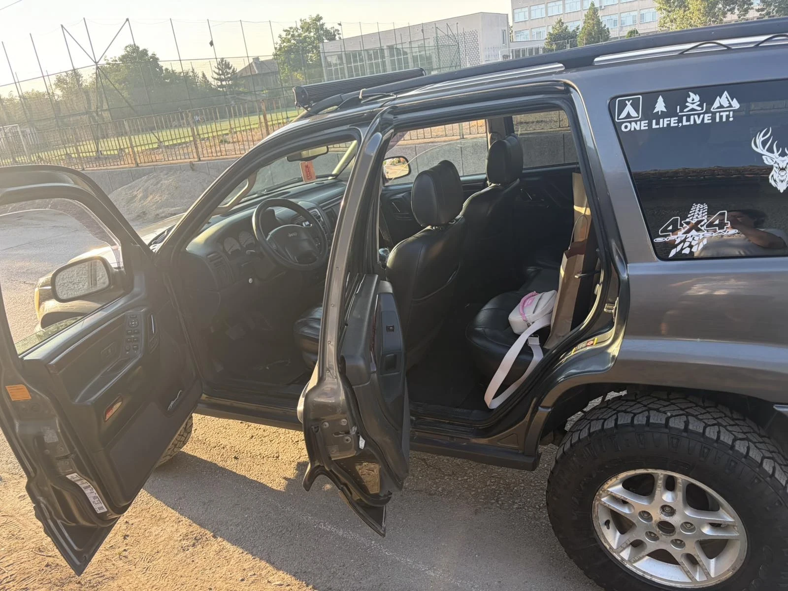 Jeep Grand cherokee, снимка 11 - Автомобили и джипове - 55658536