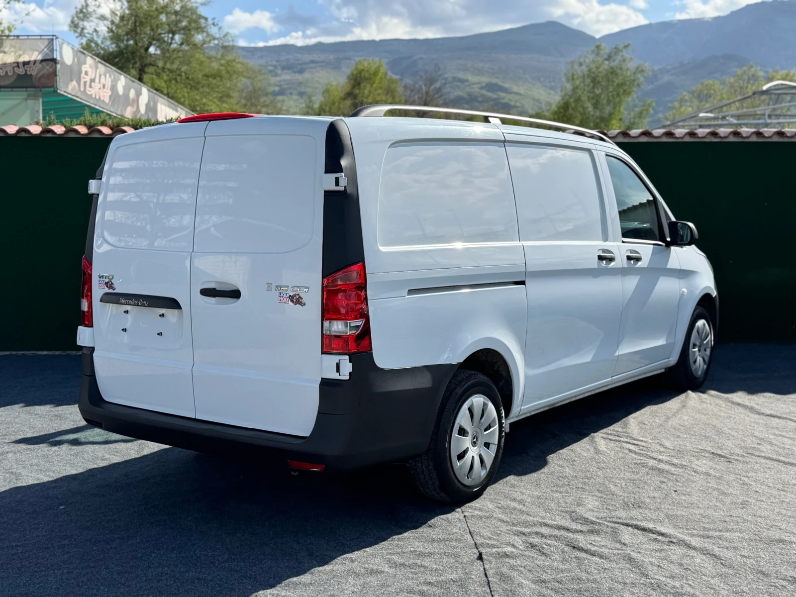 Mercedes-Benz Vito 116D АВТОМАТИК EURO-6 - изображение 4