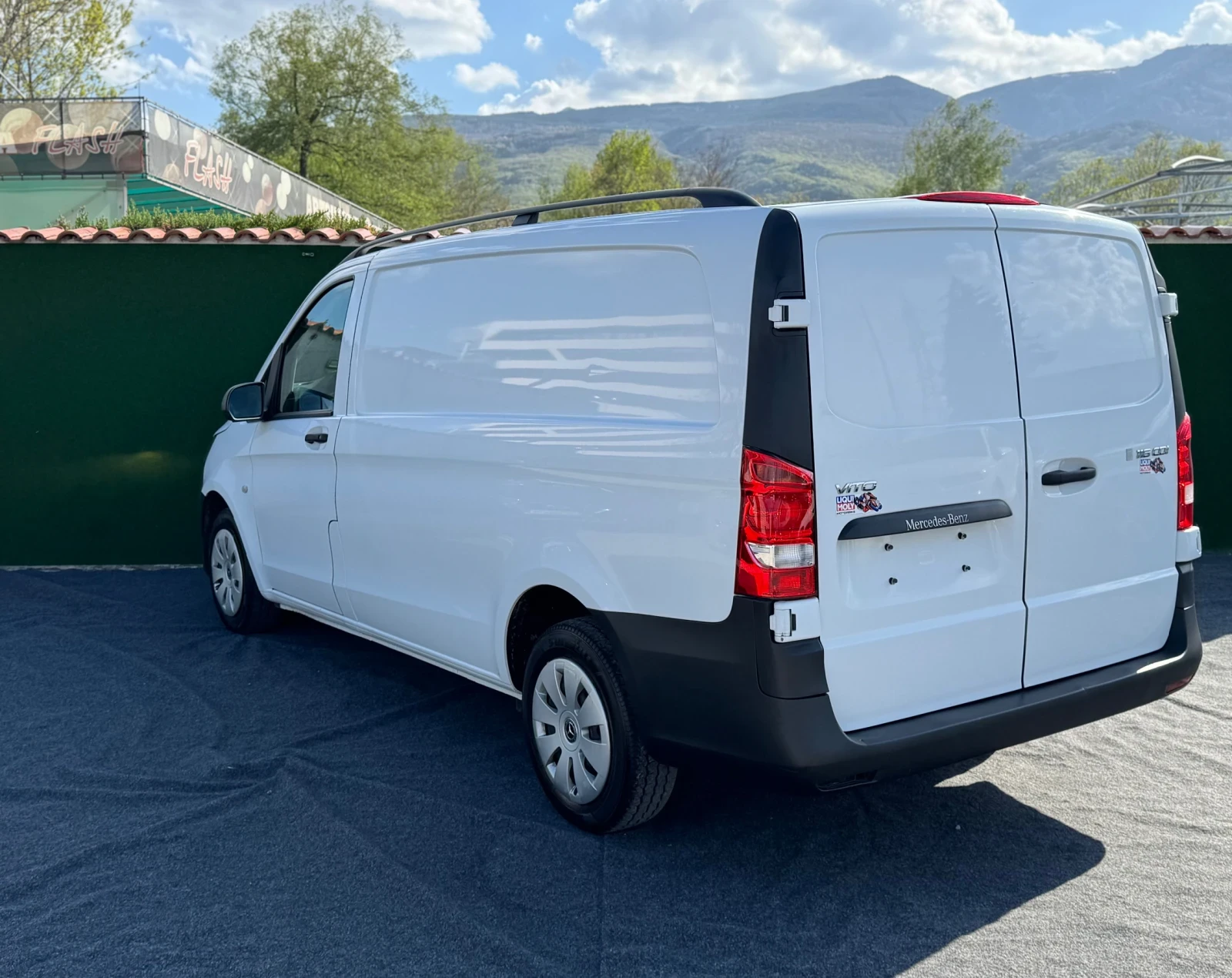 Mercedes-Benz Vito 116D АВТОМАТИК EURO-6 - изображение 6