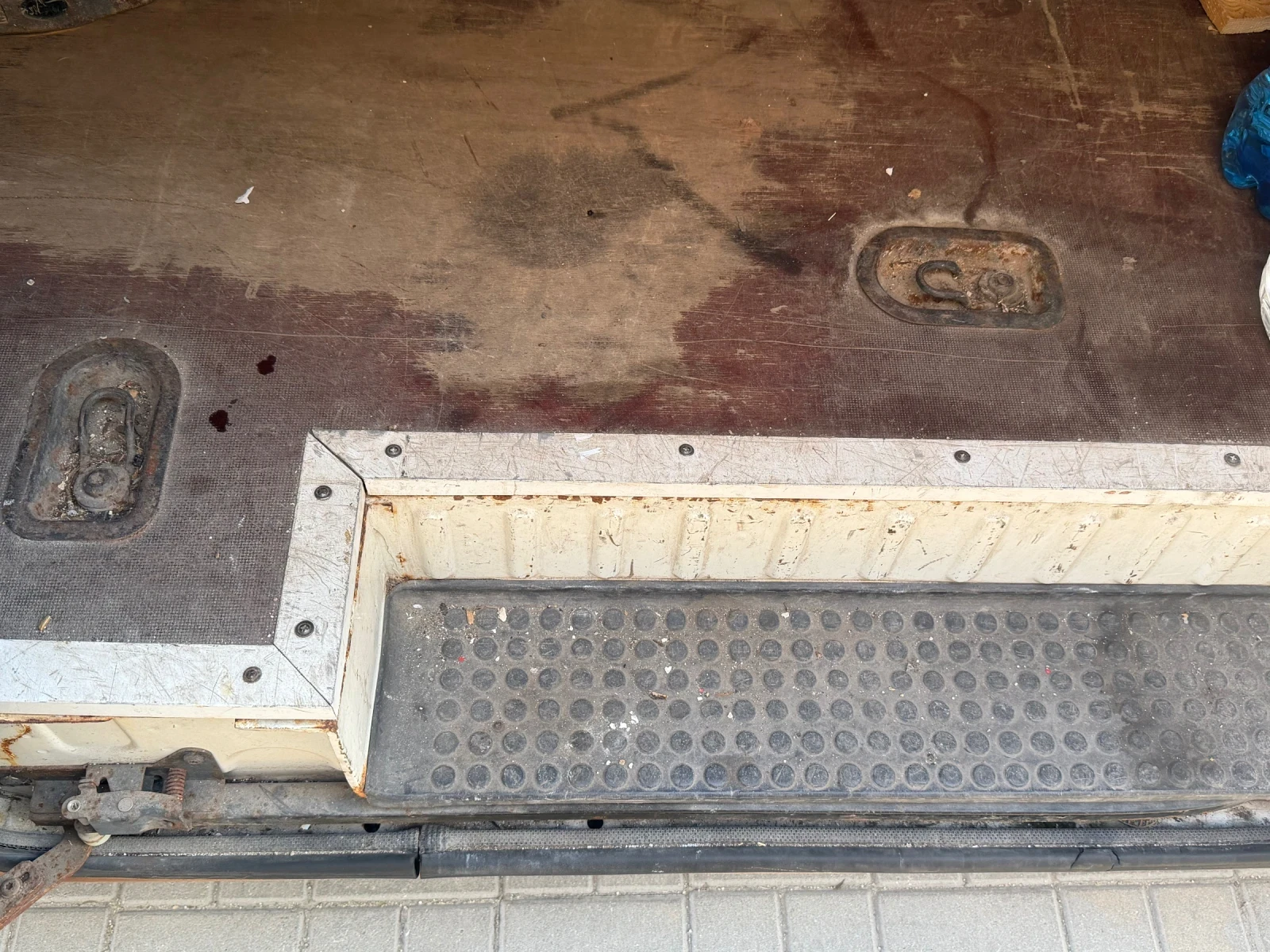 Ford Transit 2.5 TDI ����� � ����� | Mobile.bg � ����������� 11