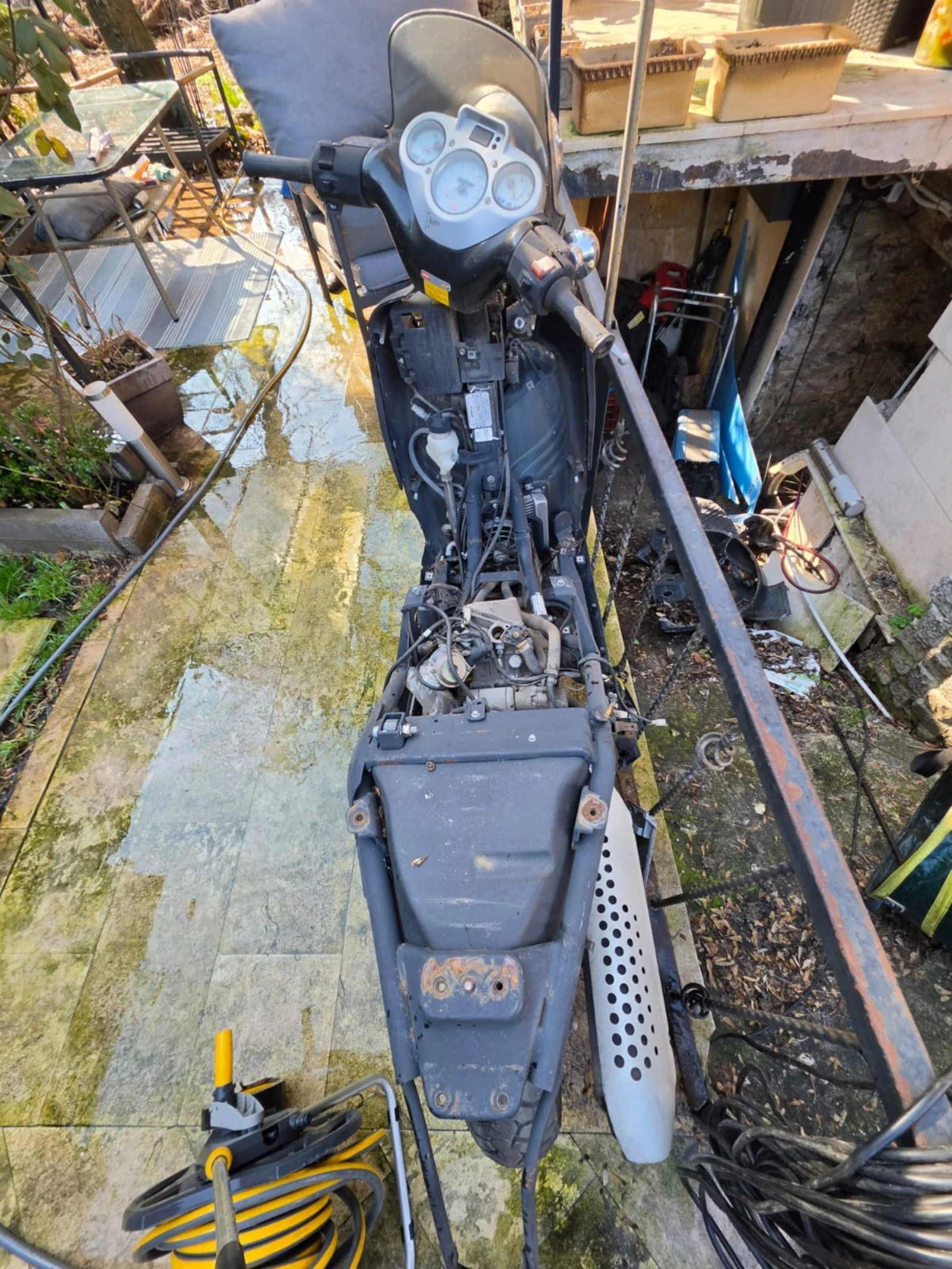 Aprilia Scarabeo 150, снимка 4 - Мотоциклети и мототехника - 53890453