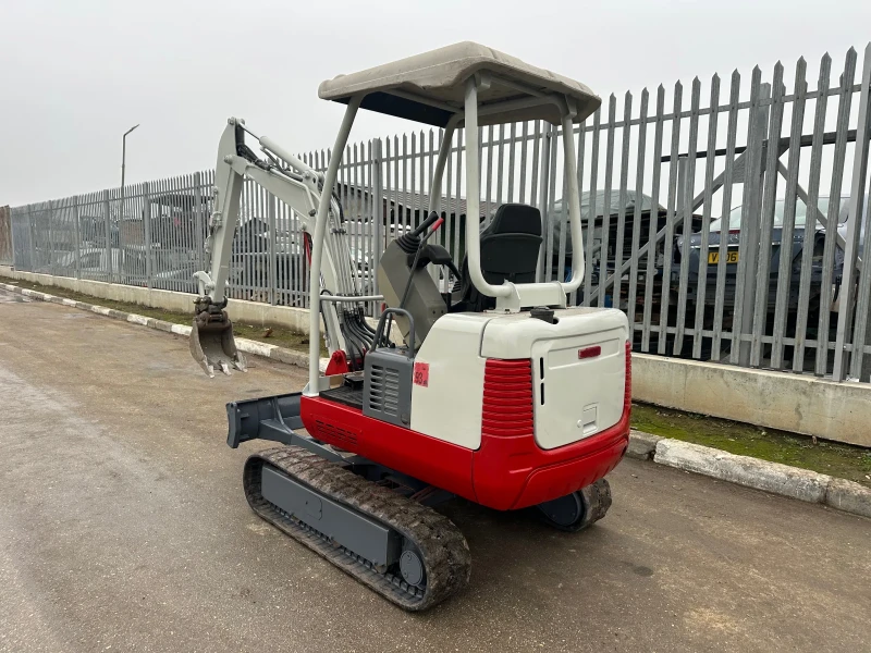 Багер Takeuchi TB 016, снимка 7 - Индустриална техника - 51447348