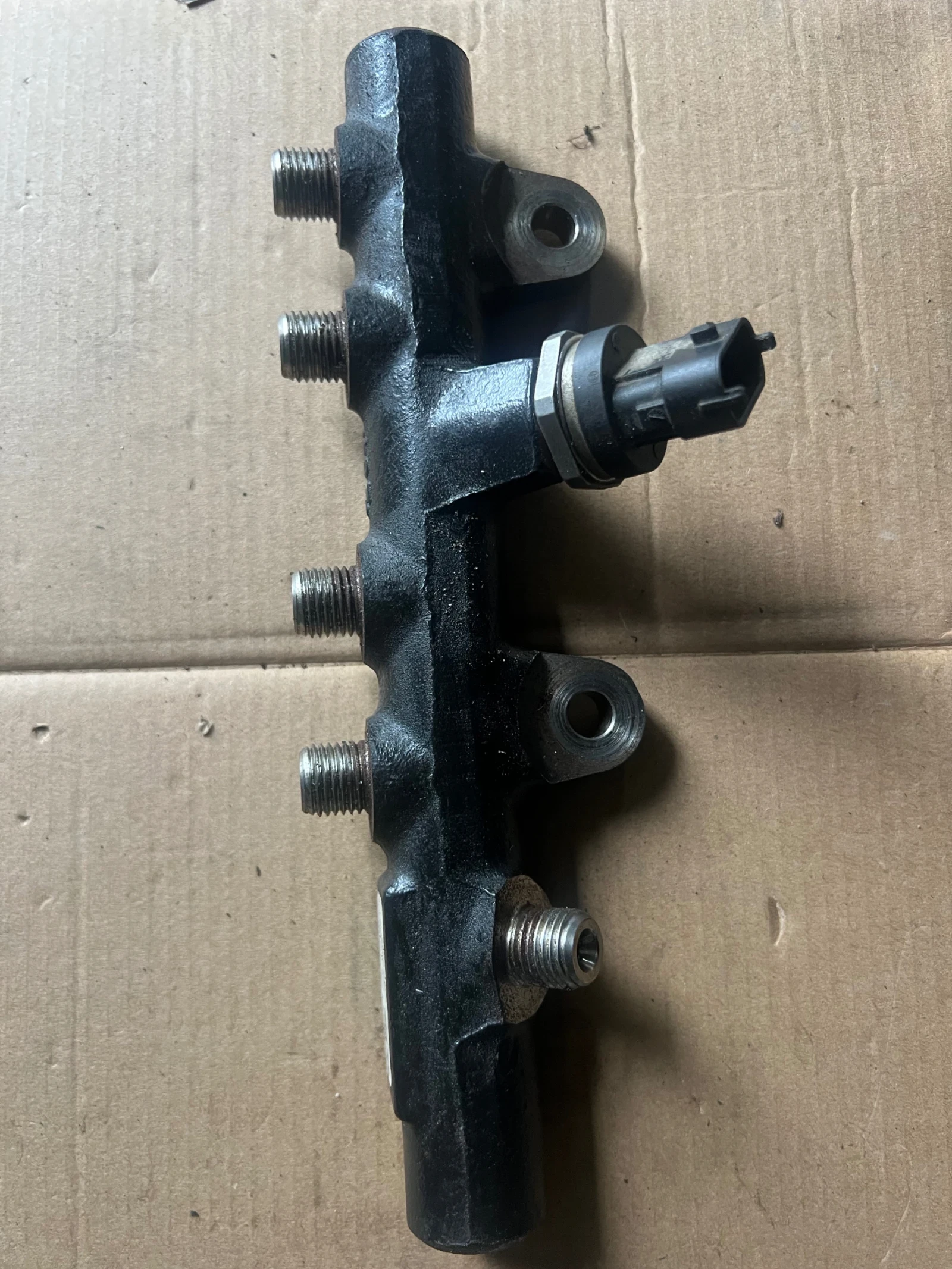 H8201157327  DACIA RENAULT 1.5DCI H8201157327 | Mobile.bg   1