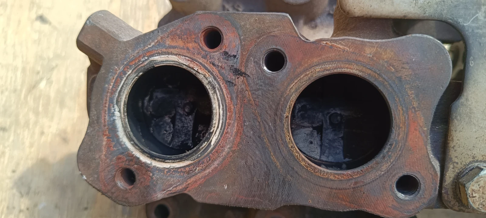 EGR клапан MAN tgx euro 6, снимка 2 - Части - 55266981