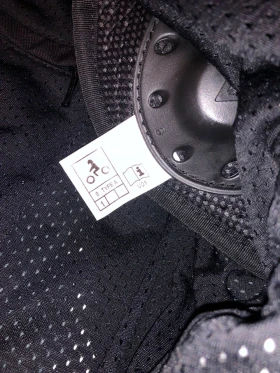 Яке, снимка 6