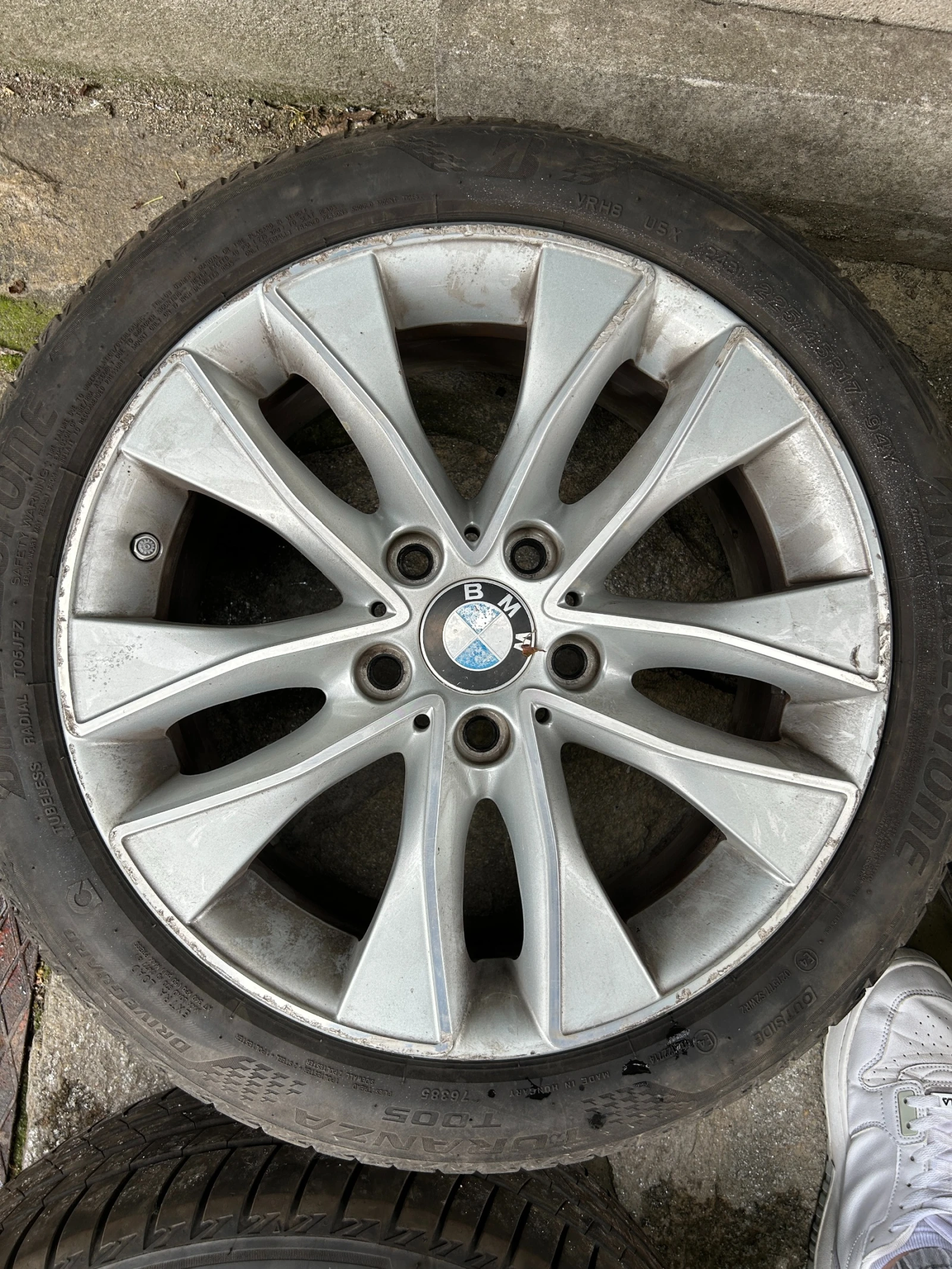Гуми с джанти Bridgestone 225/45R17, снимка 4 - Гуми и джанти - 54603269