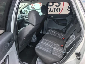 Ford Focus 2.0i Facelift, снимка 10