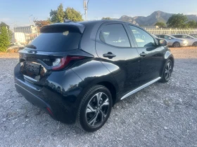 Toyota Yaris 1.5HIBRID НЕРАЗЛИЧИМ ОТ НОВ, снимка 3