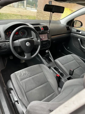 VW Golf 1.6 - 4500 лв. - 23559110 6